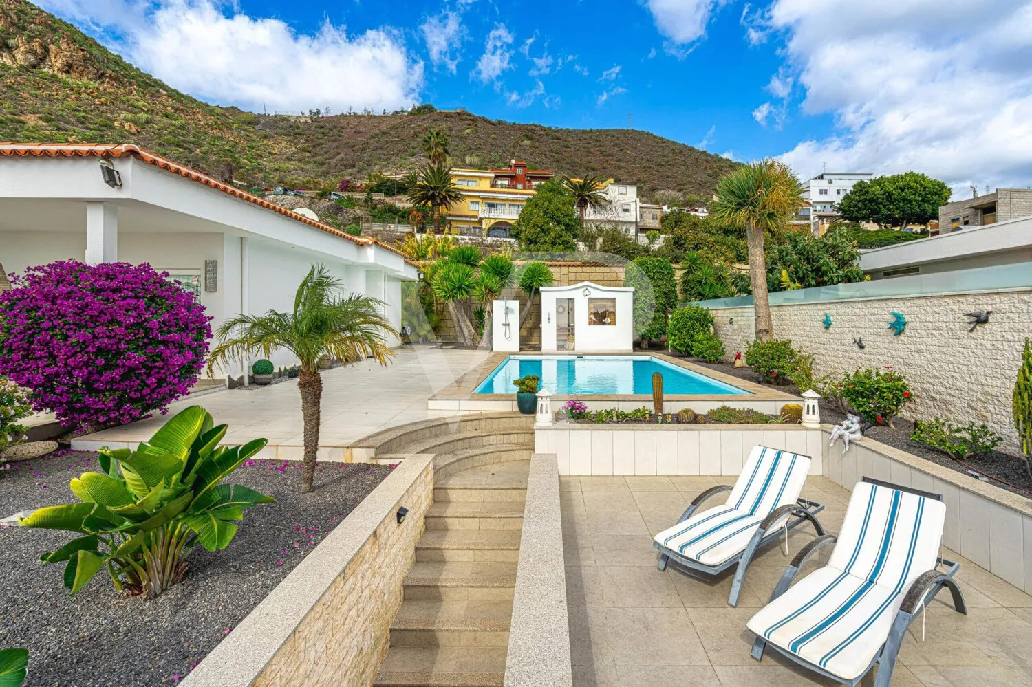 Tranquilidad, Vistas al Mar y Confort – Casa Unifamiliar en el Sur de Tenerife