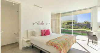 von_poll_real_estate_property_ES263185777_image_82