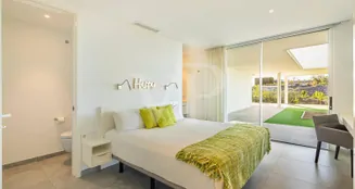 von_poll_real_estate_property_ES263185777_image_79