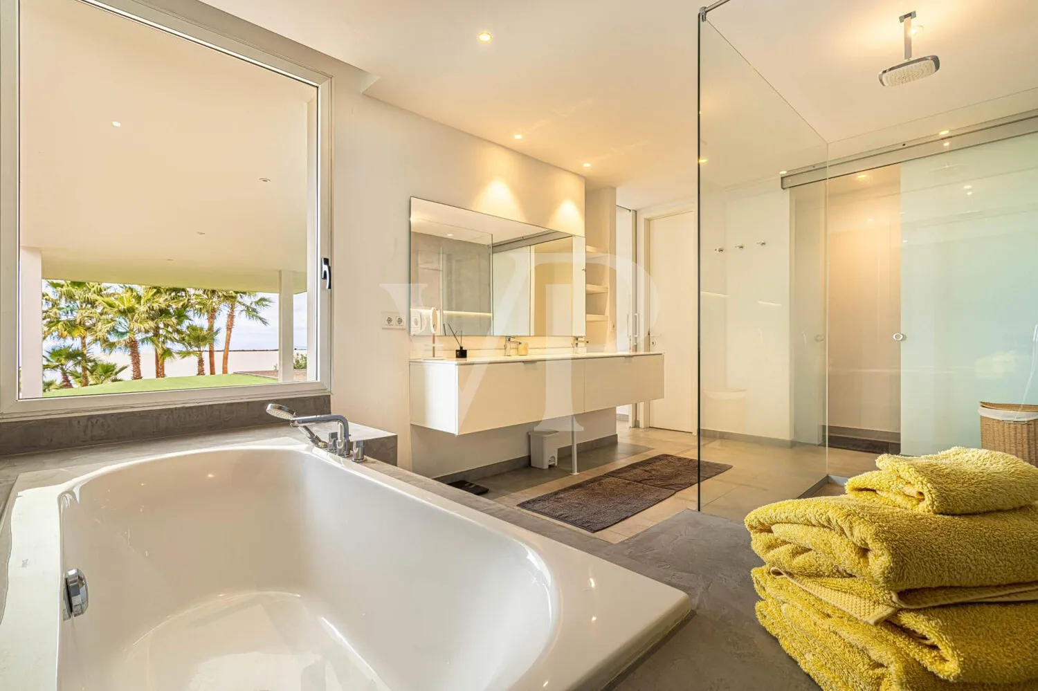 Arquitectura y Océano en Perfecta Armonía – Villa de diseño en Abama