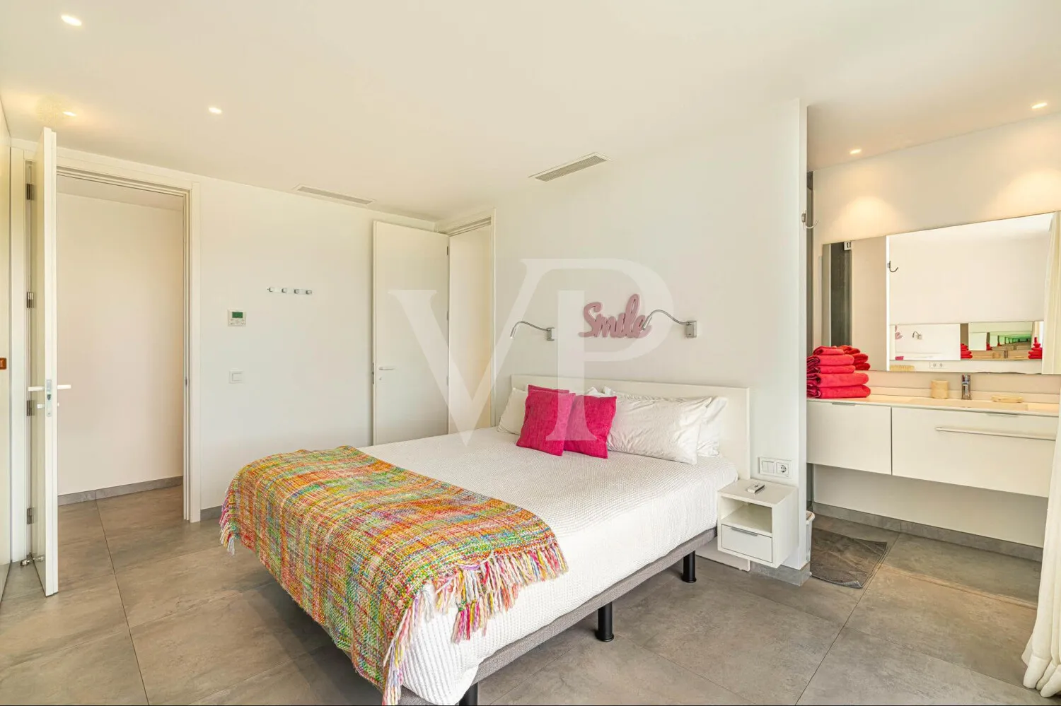 Arquitectura y Océano en Perfecta Armonía – Villa de diseño en Abama