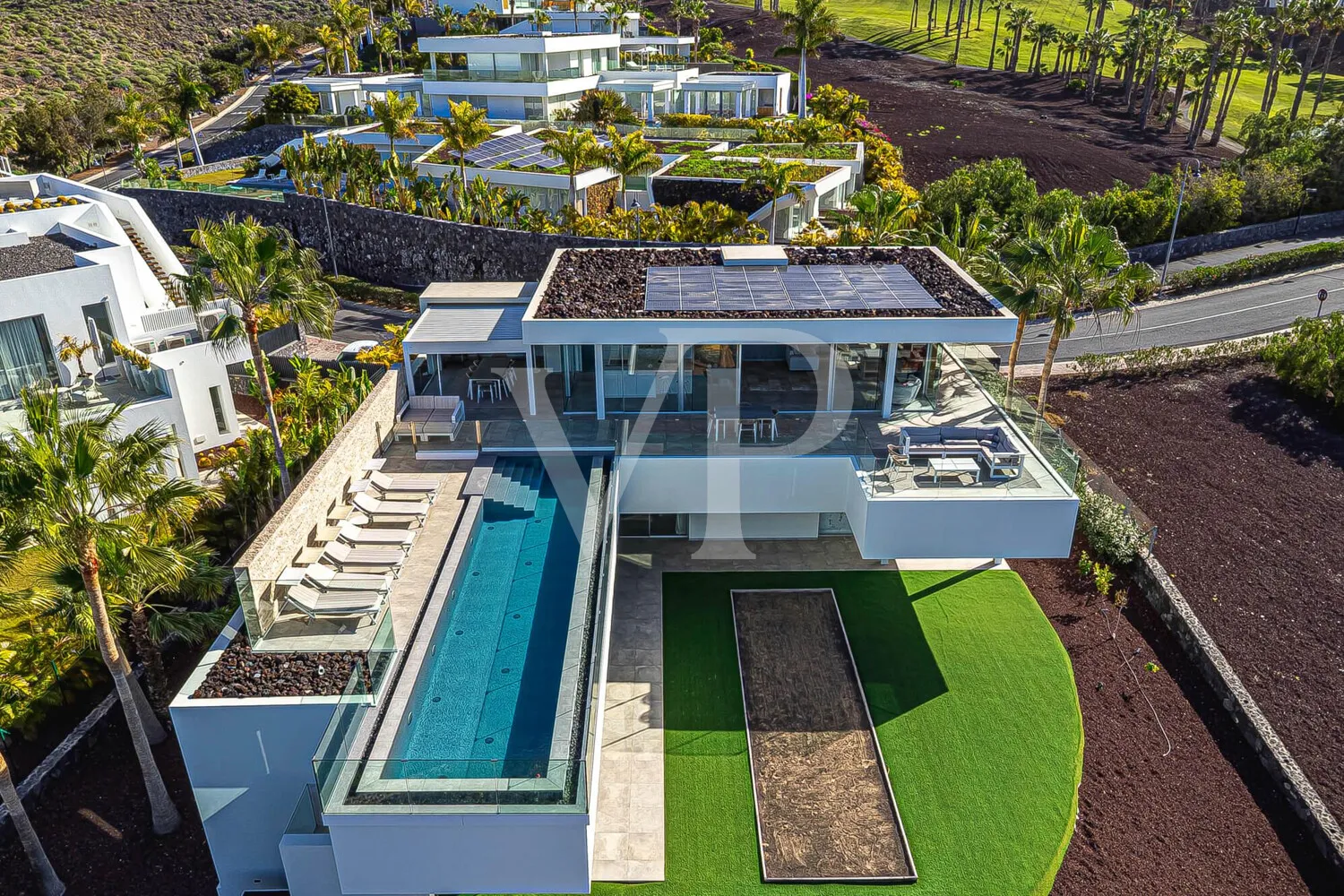 Arquitectura y Océano en Perfecta Armonía – Villa de diseño en Abama