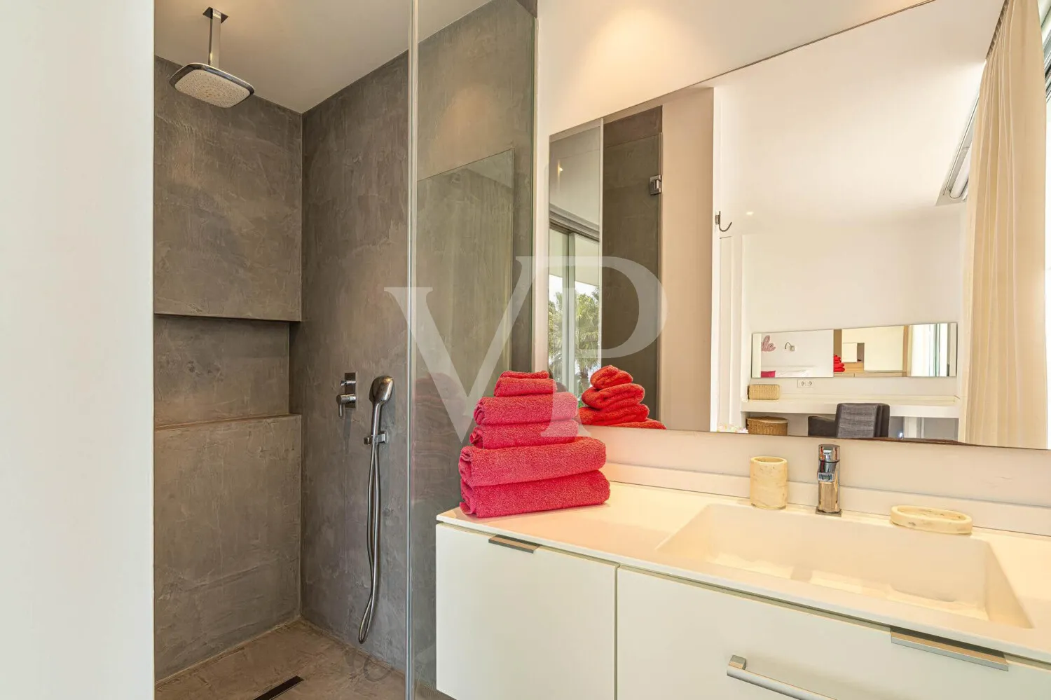 Arquitectura y Océano en Perfecta Armonía – Villa de diseño en Abama