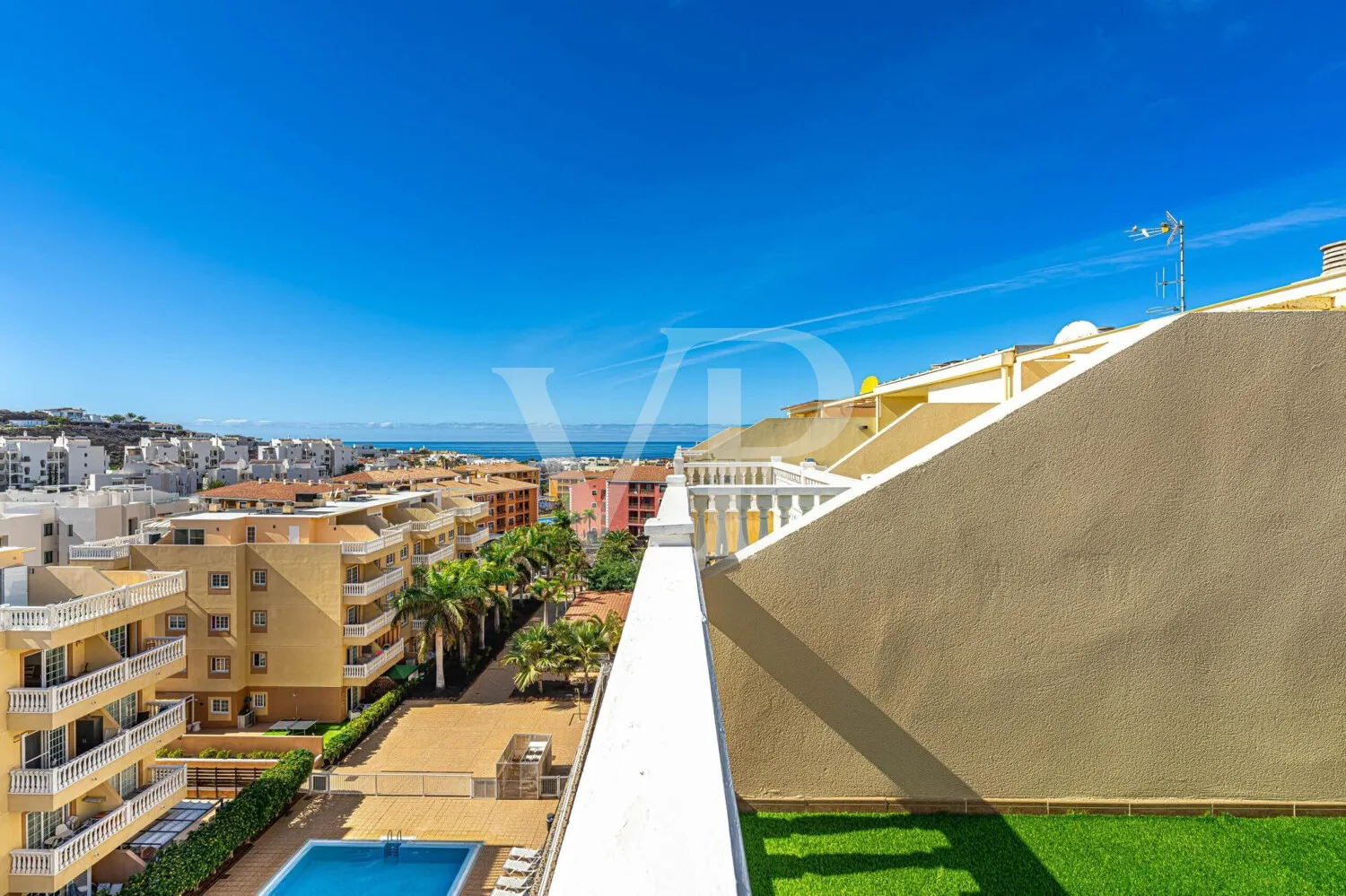 Magnífico ático de esquina totalmente reformado en Palm-Mar