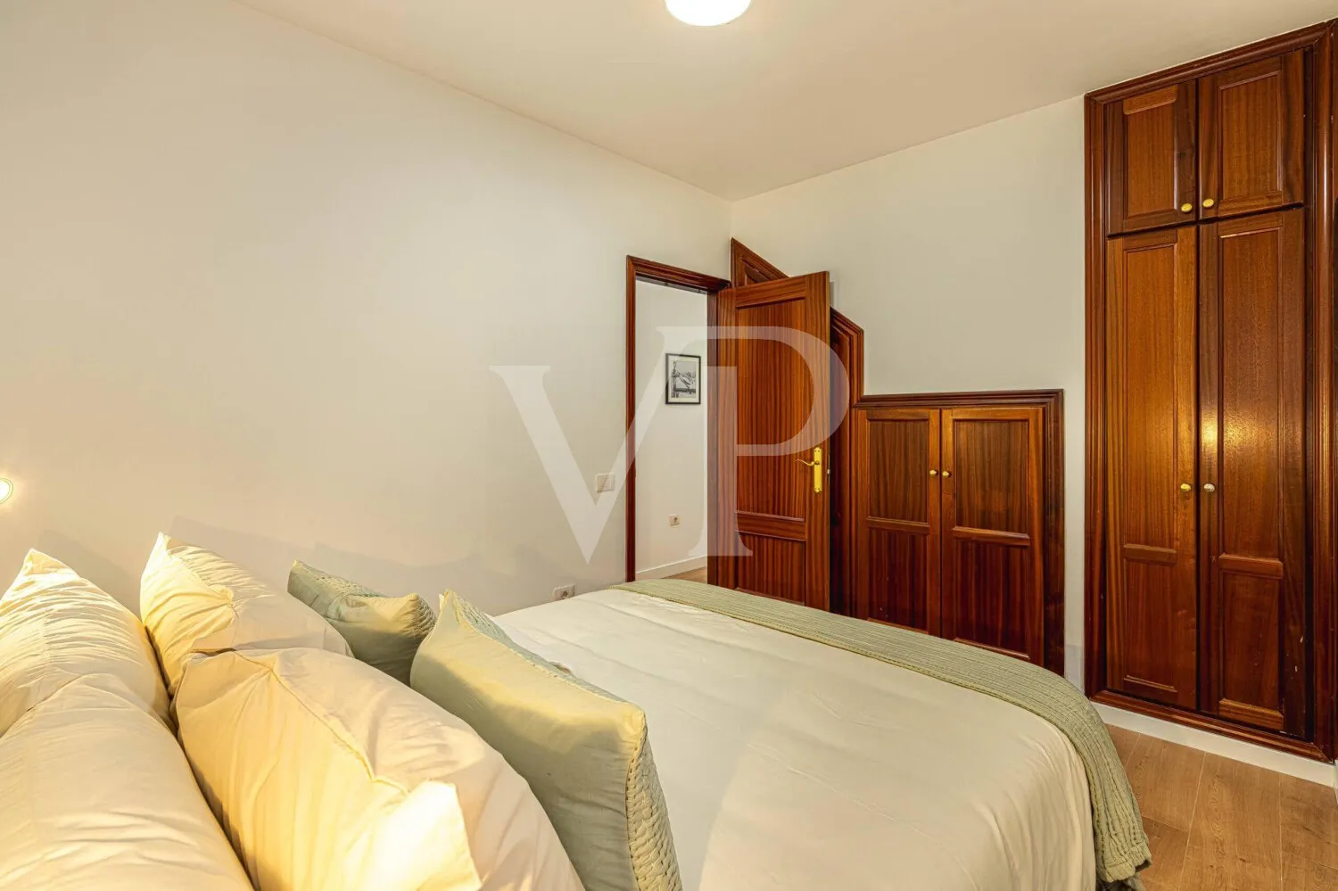 Ático renovado con elegancia en una ubicación tranquila de Palm-Mar