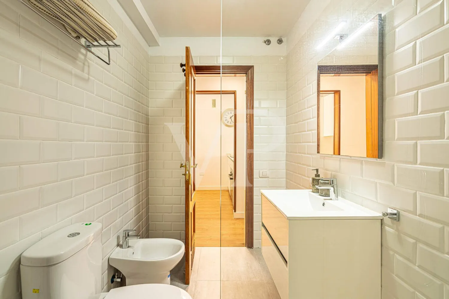 Ático renovado con elegancia en una ubicación tranquila de Palm-Mar