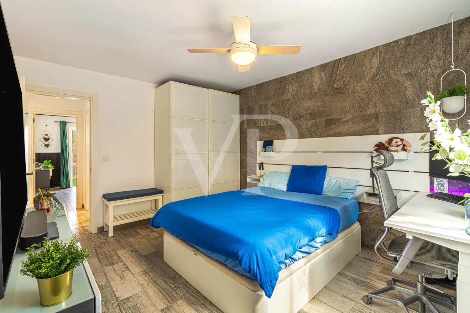 Zwei renovierte Häuser mit Dachterrasse und Meerblick im Südosten Teneriffas