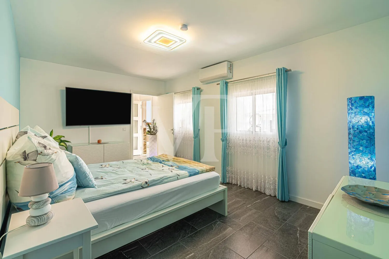 Zwei renovierte Häuser mit Dachterrasse und Meerblick im Südosten Teneriffas