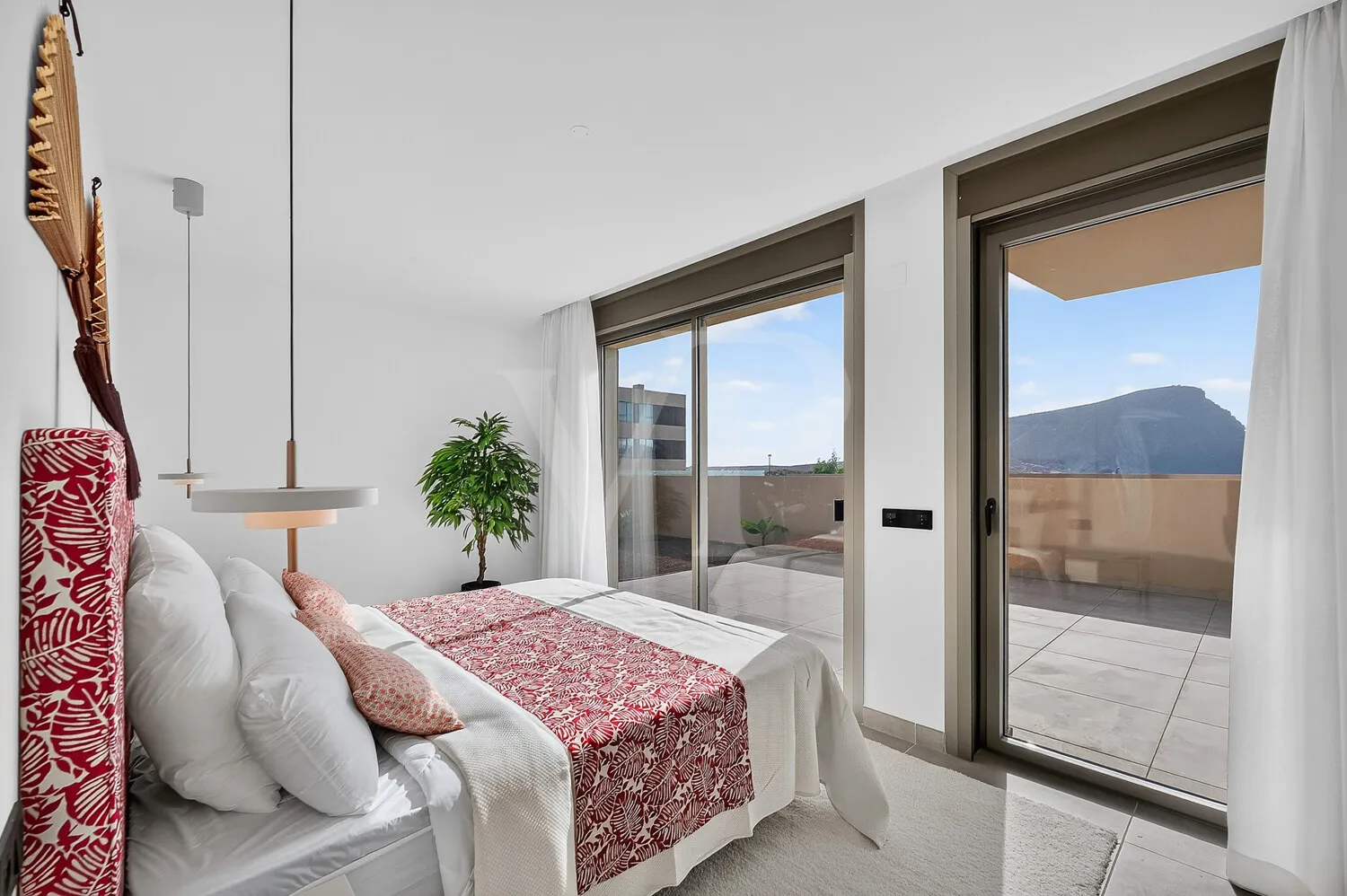 Exklusive Erdgeschosswohnung in erster Meereslinie mit einzigartigem Ausblick