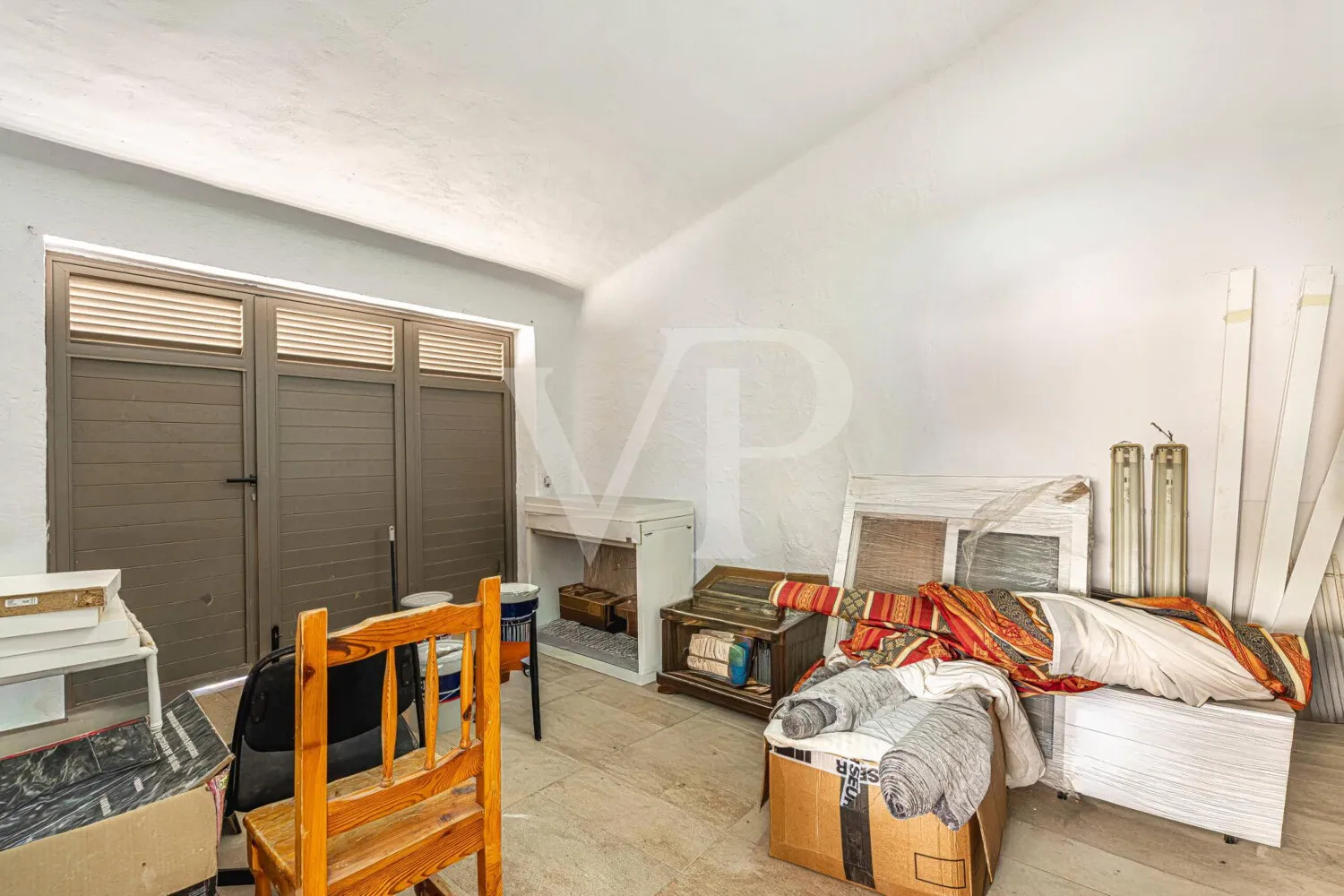 Charmante Villa am Golfplatz mit Innenhof und großem Garten nahe dem Meer