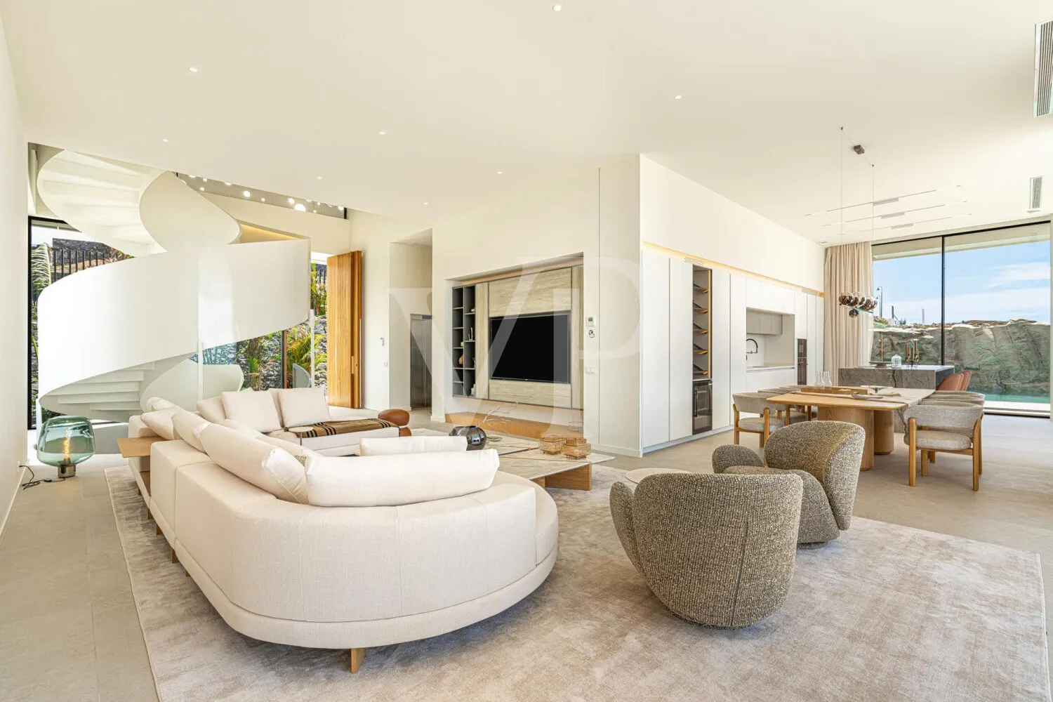 Exklusive Villa mit Smart-Home-System und spektakulärem Blick im Golf von Abama