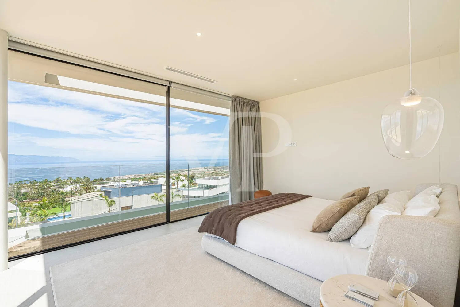 Exklusive Villa mit Smart-Home-System und spektakulärem Blick im Golf von Abama