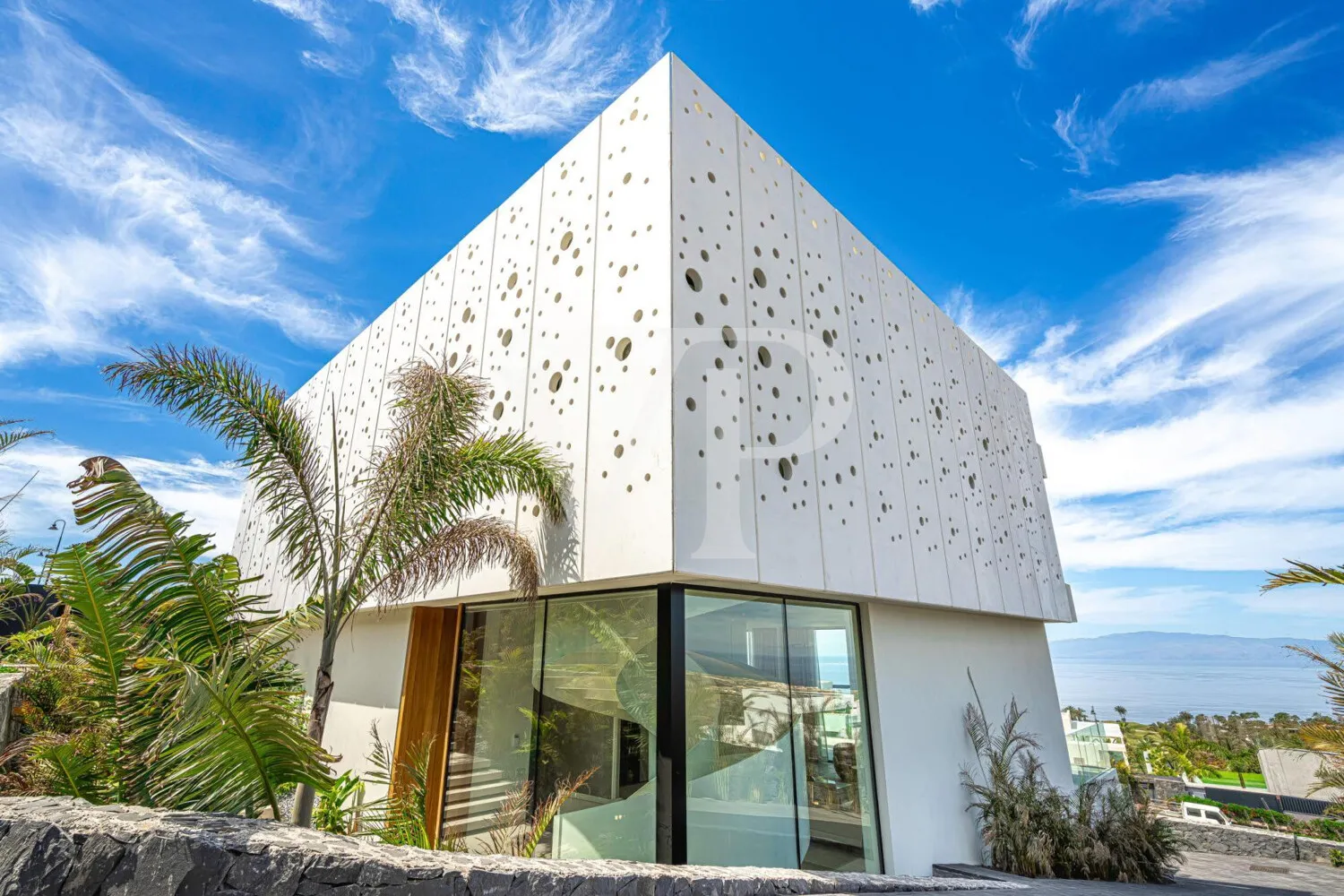 Exklusive Villa mit Smart-Home-System und spektakulärem Blick im Golf von Abama