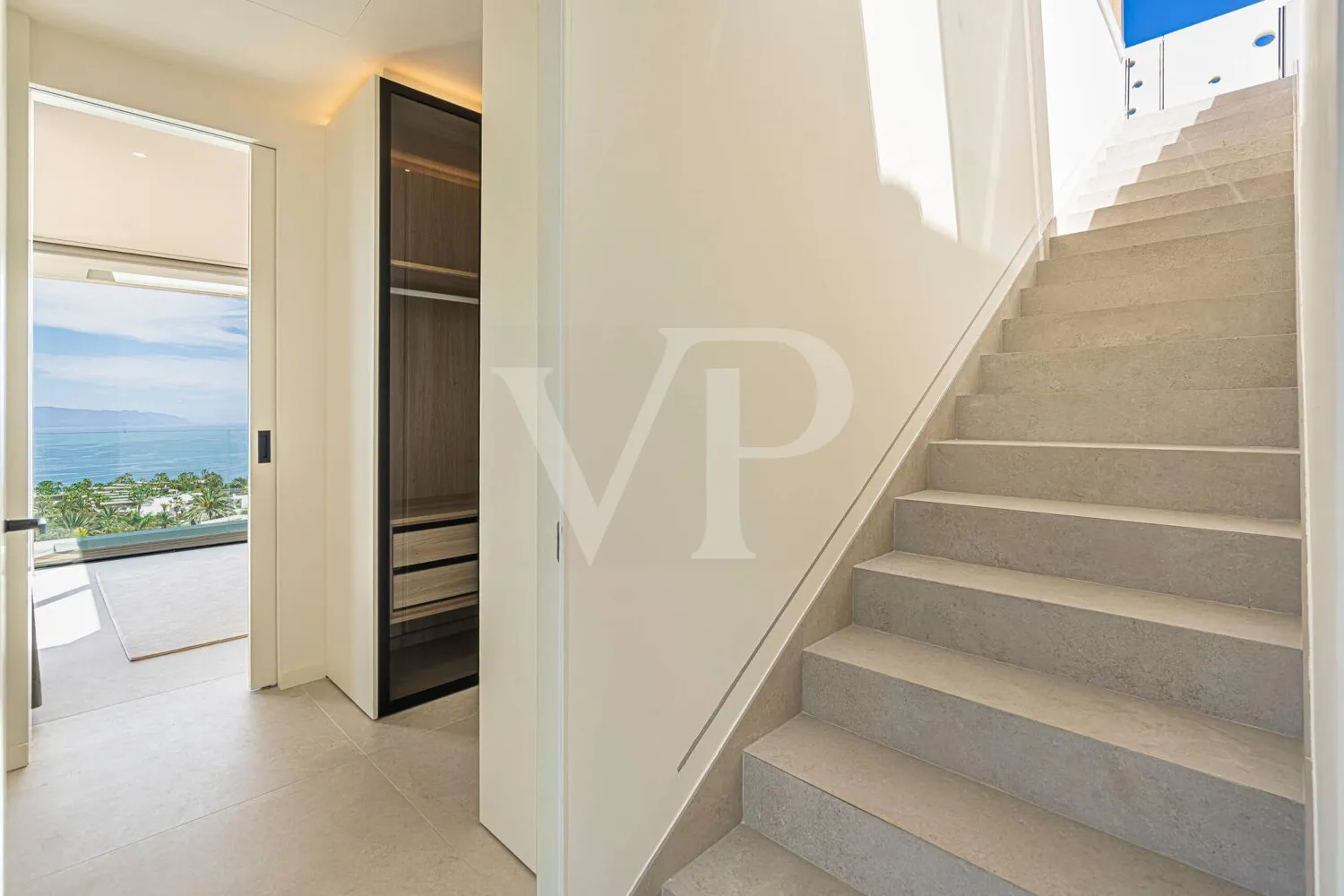 Exklusive Villa mit Smart-Home-System und spektakulärem Blick im Golf von Abama