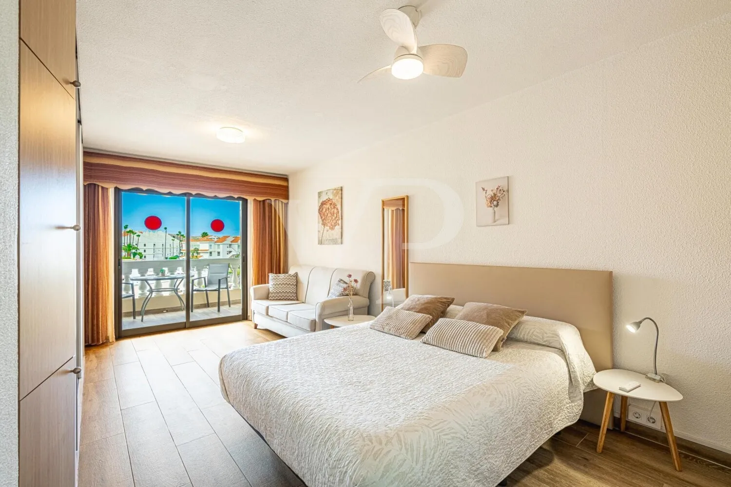 Ein Traum am Atlantik: Stilvoll renoviertes Studio mit Meerblick in Los Cristianos