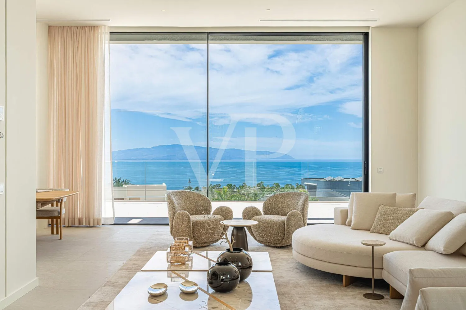Exklusive Villa mit Smart-Home-System und spektakulärem Blick im Golf von Abama