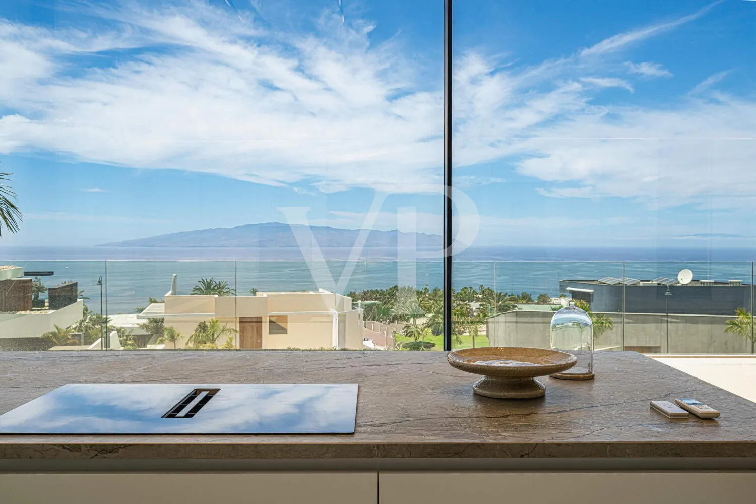 Exklusive Villa mit Smart-Home-System und spektakulärem Blick im Golf von Abama