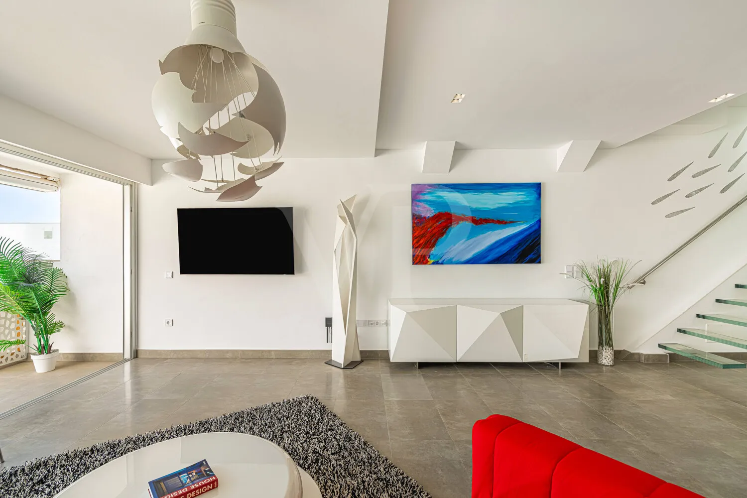Penthouse with Two Sun Terraces and Open-Plan Living