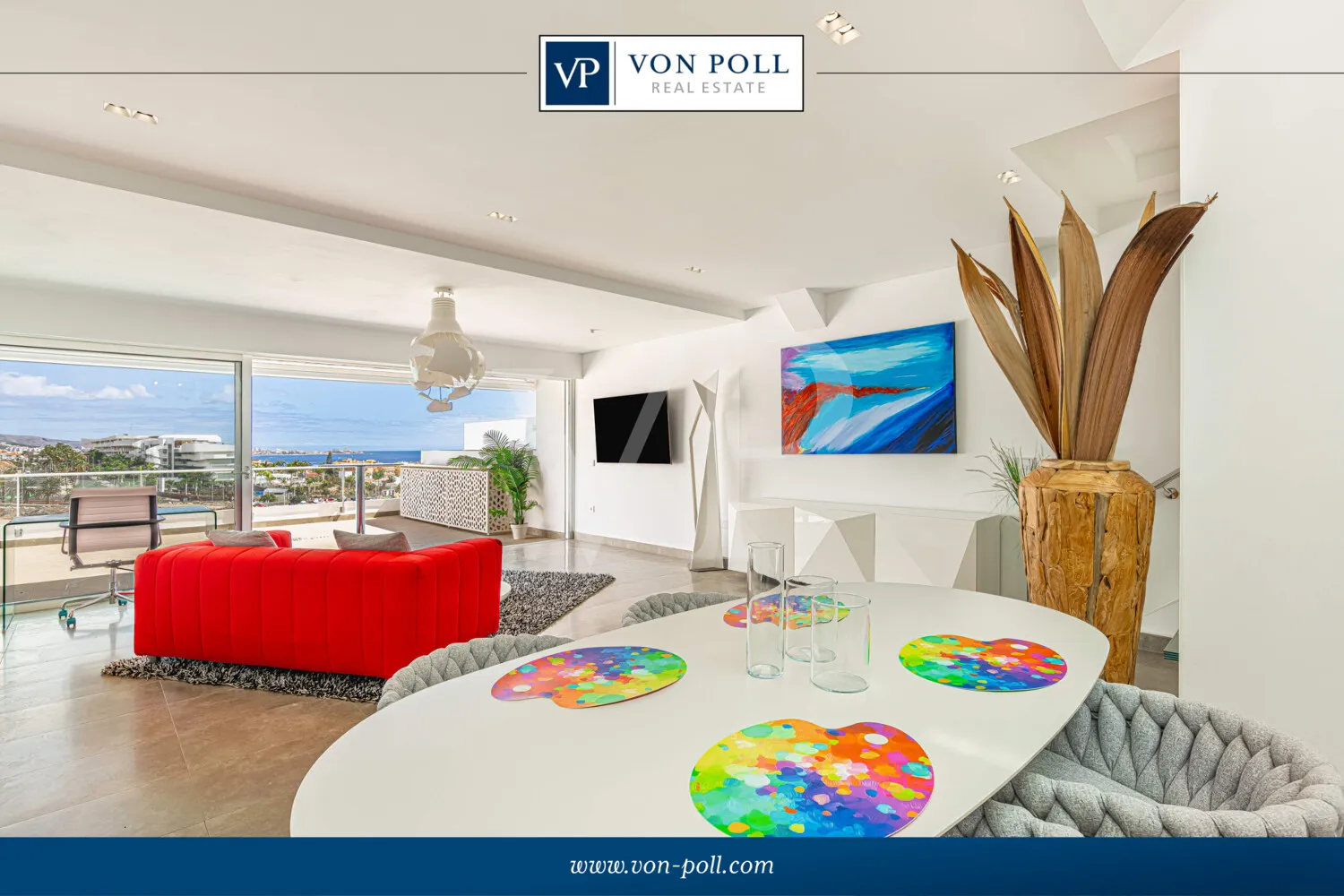 Penthouse with Two Sun Terraces and Open-Plan Living