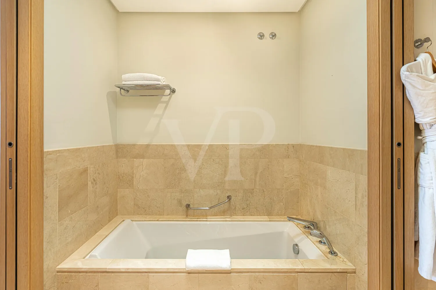Fantastic penthouse with sea views at Abama