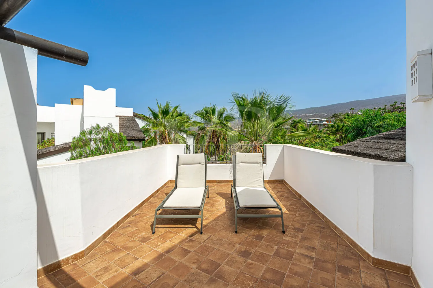 Fantastic penthouse with sea views at Abama