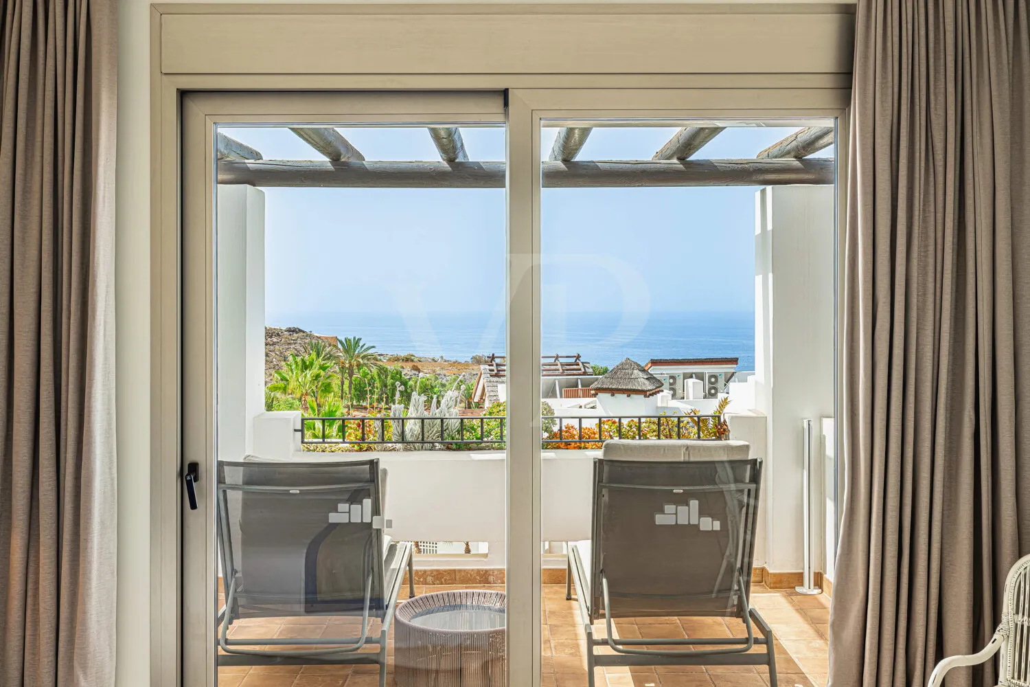 Fantastic penthouse with sea views at Abama