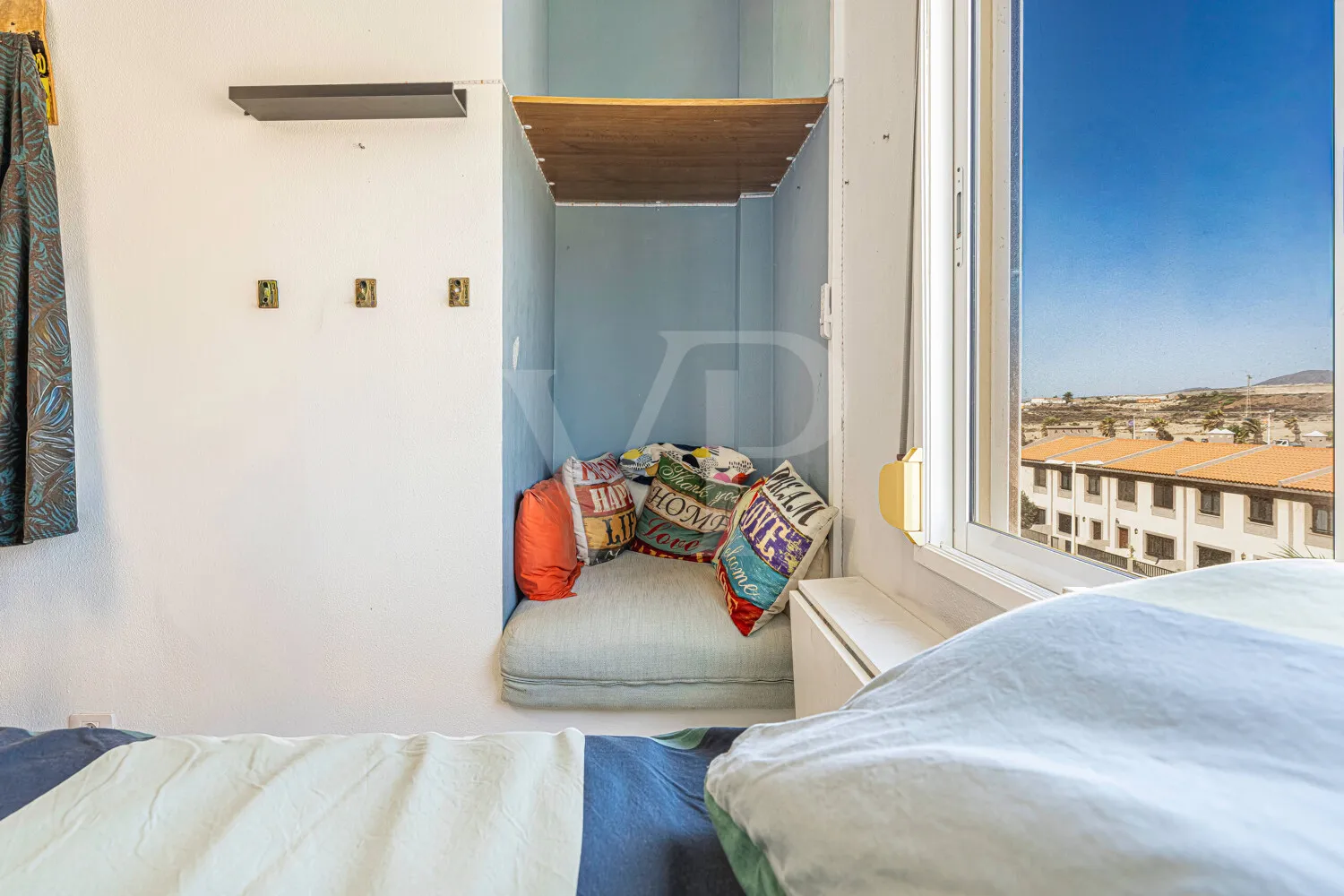Maisonettewohnung mit großzügiger Dachterrasse und lichtdurchfluteten Wohnbereichen