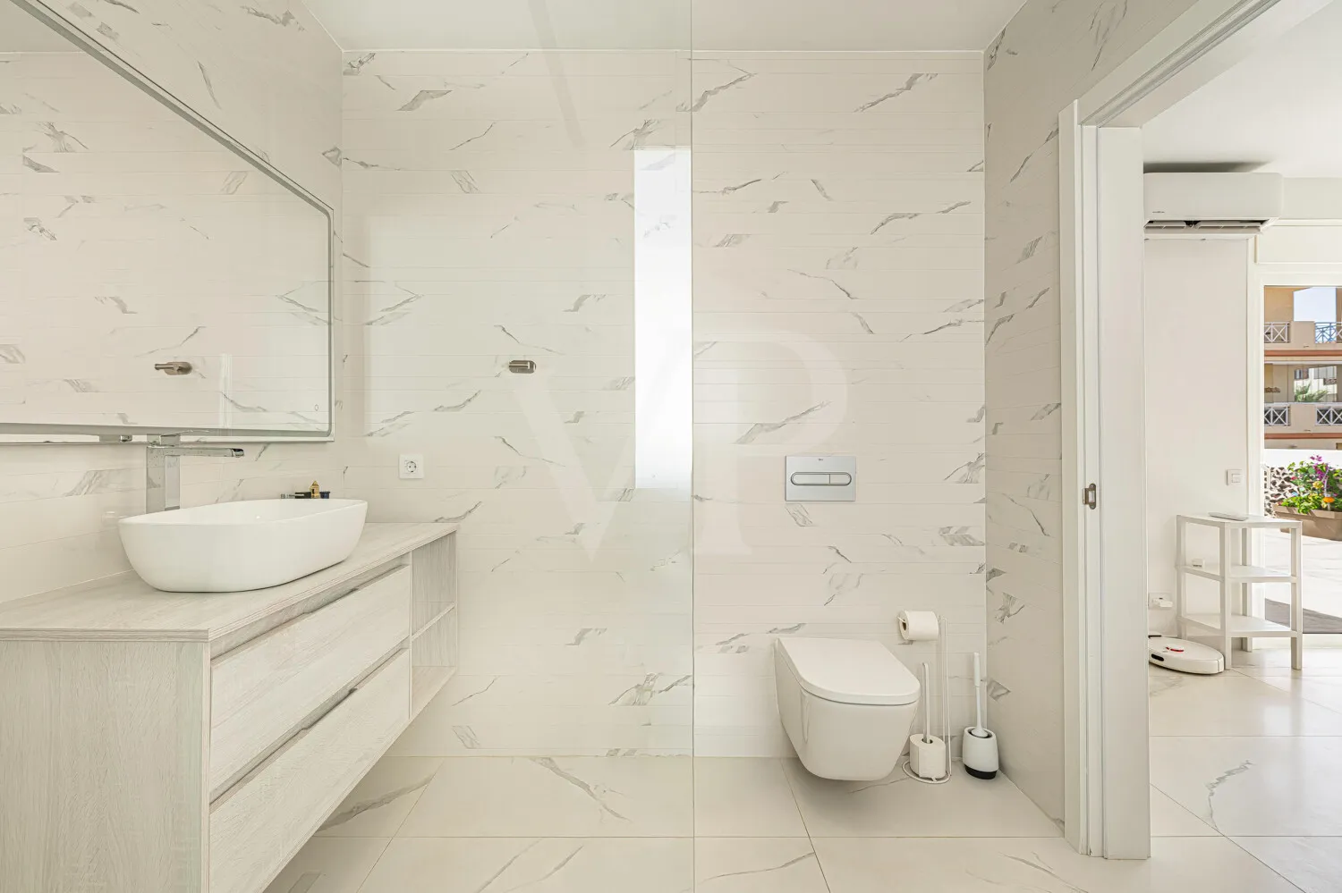 Exklusives freistehendes Haus mit privatem Pool und hochwertiger Ausstattung in Los Cristianos
