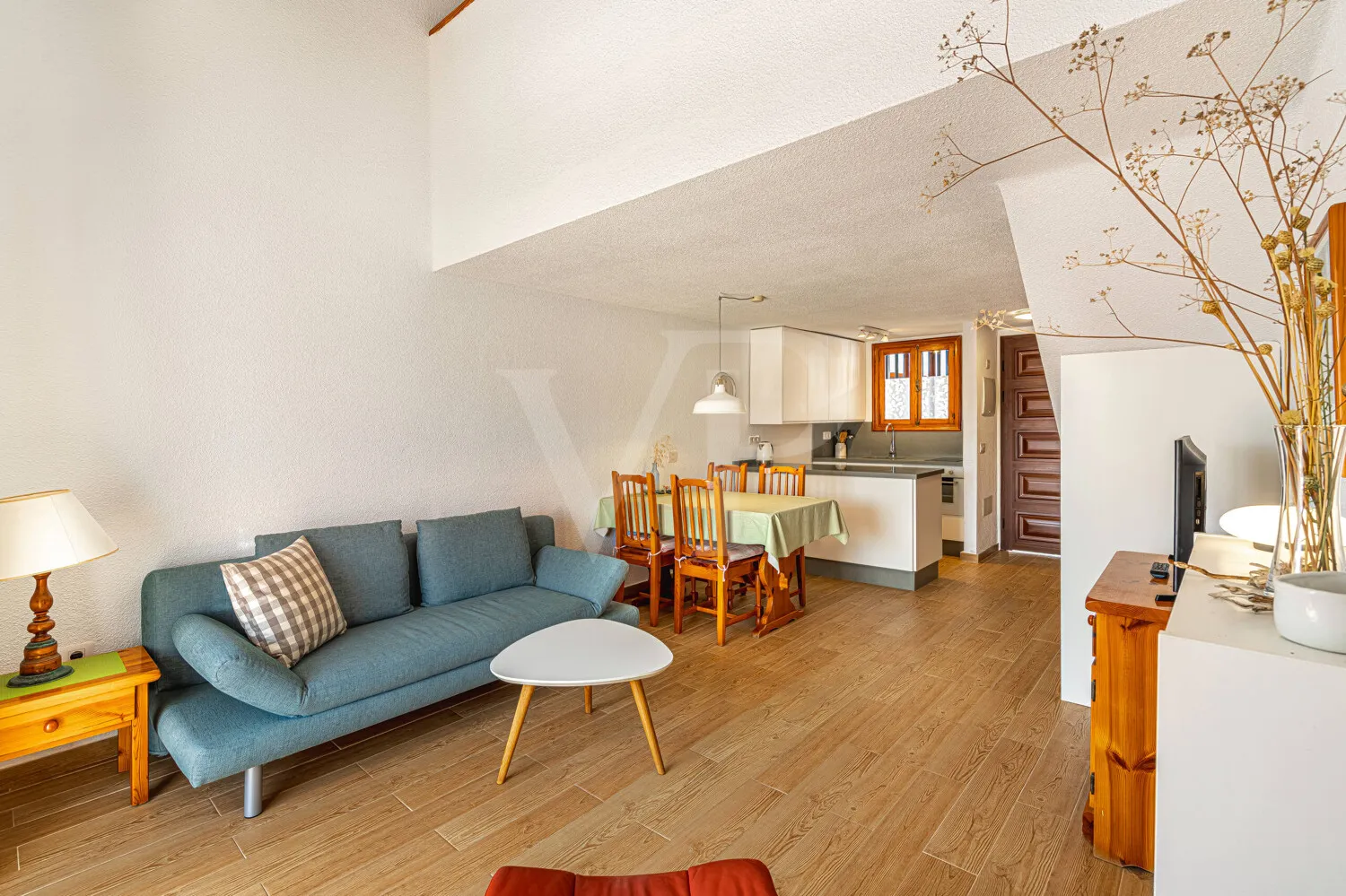 Duplex apartment right on the beach with a stunning ocean view in Parque Santiago 2
