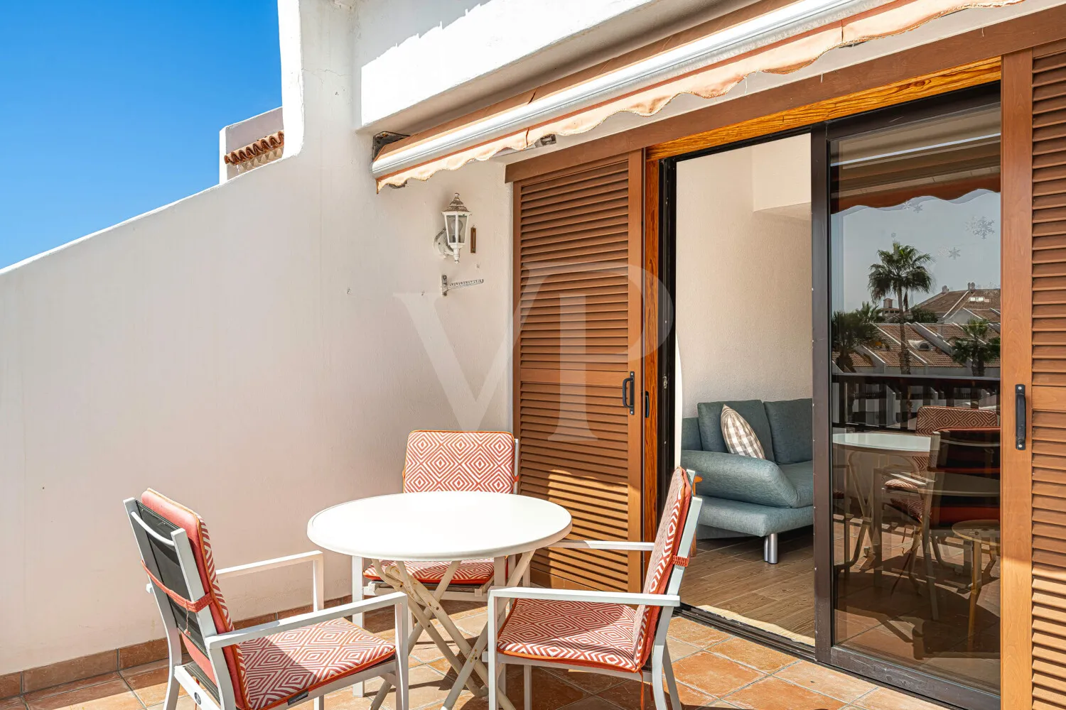 Duplex apartment right on the beach with a stunning ocean view in Parque Santiago 2