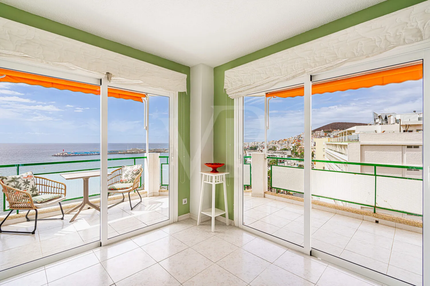 Spektakuläres Meerblick-Apartment in 1. Meereslinie – Los Cristianos