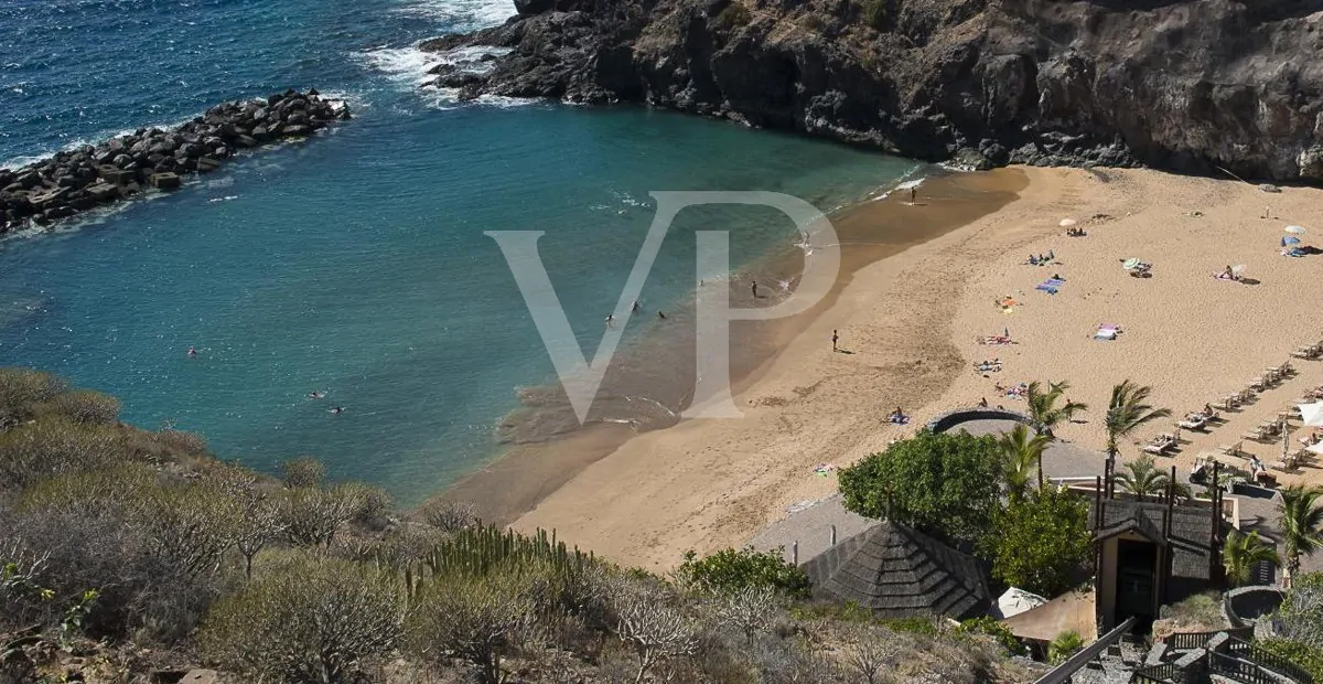 Kaufen Sie ein einzigartiges Baugrundstück im luxuriösen 5* Abama Resort in Guia