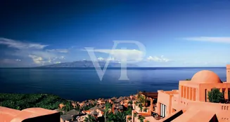 von_poll_real_estate_property_ES213182757_image_58