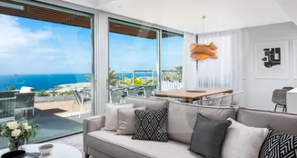 von_poll_real_estate_property_ES213182874_image_0