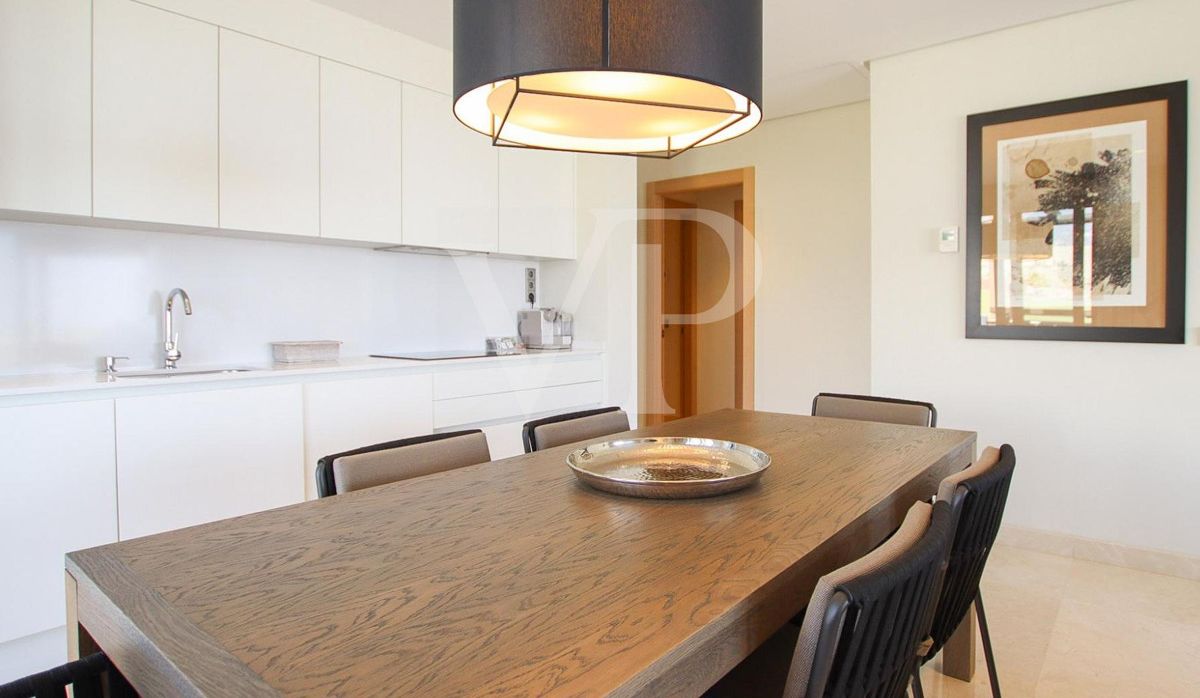 Elegantes Eckapartment in exklusiver Anlage in Luxusresort