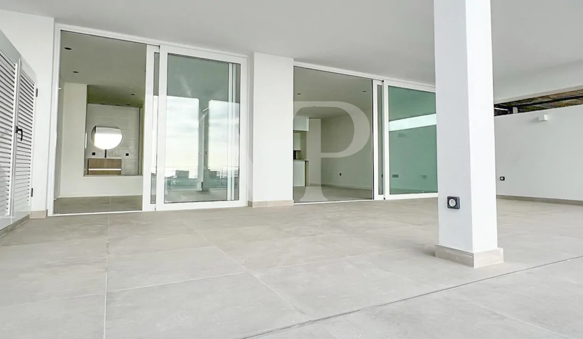 Modern penthouse apartmanok a tengerparton Costa del Silencióban