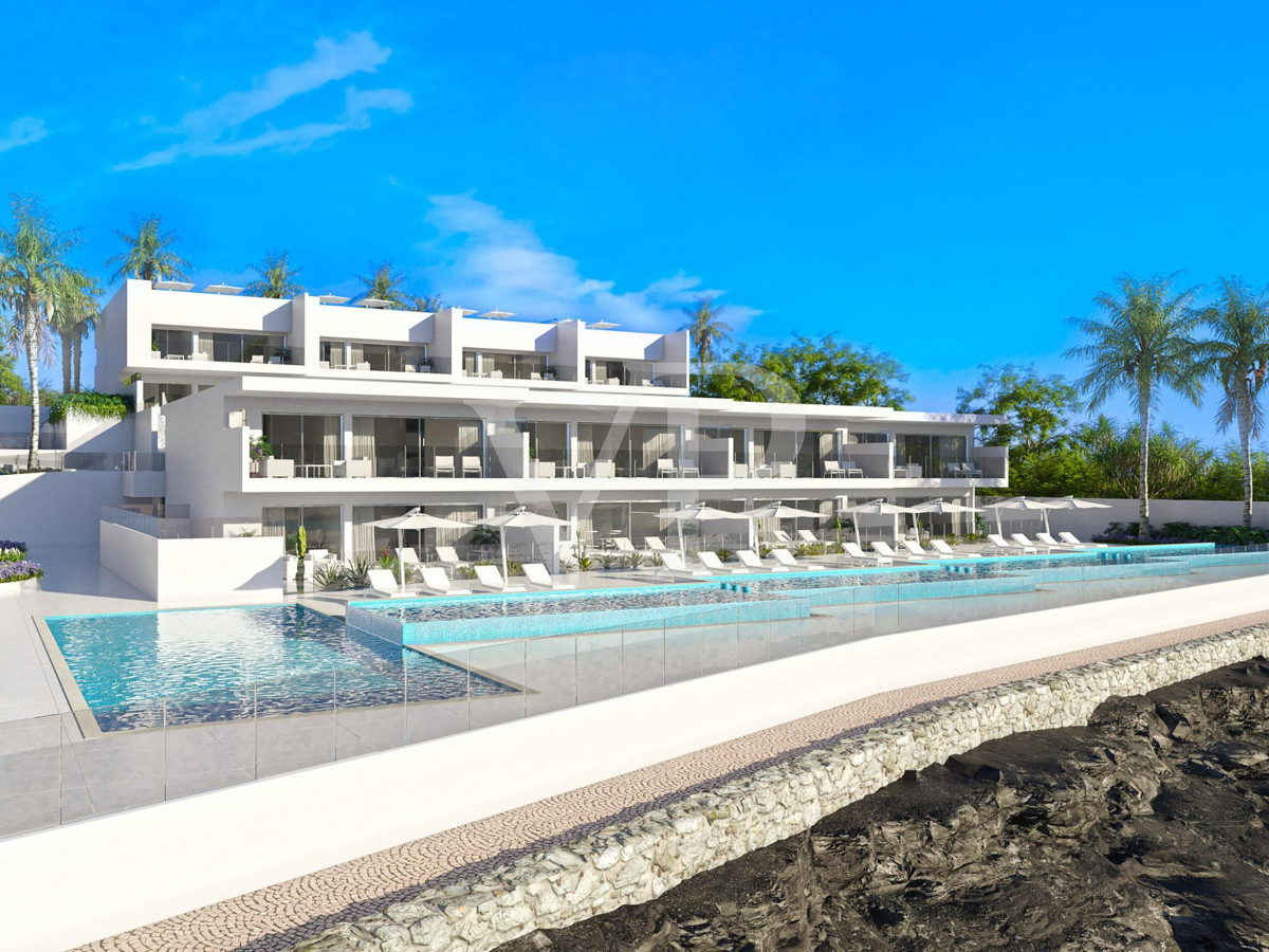Moderne Penthauswohnungen in erster Meereslinie in Costa del Silencio