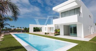 von_poll_real_estate_property_ES223183586_image_0