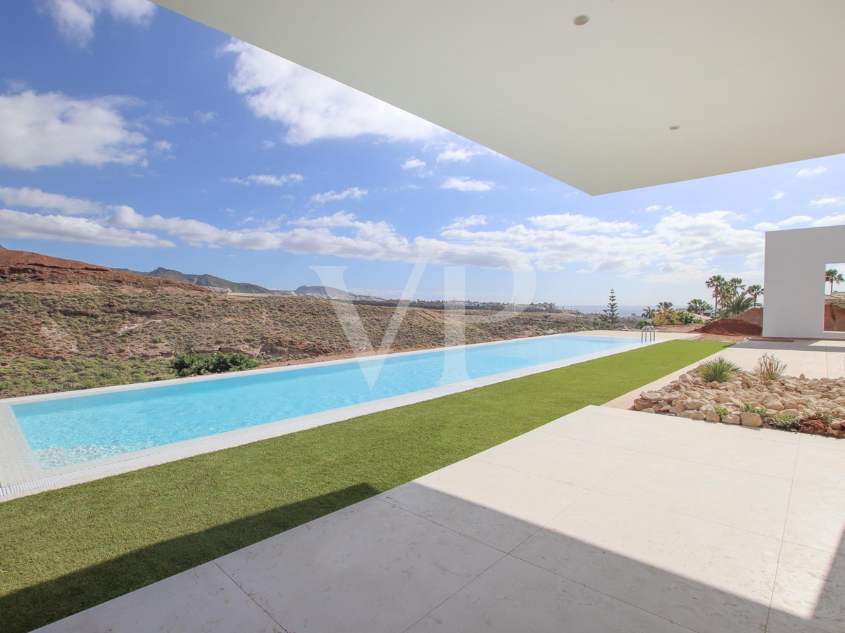 Spektakuläre Villa mit viel natürlichem Licht in Golf Costa Adeje