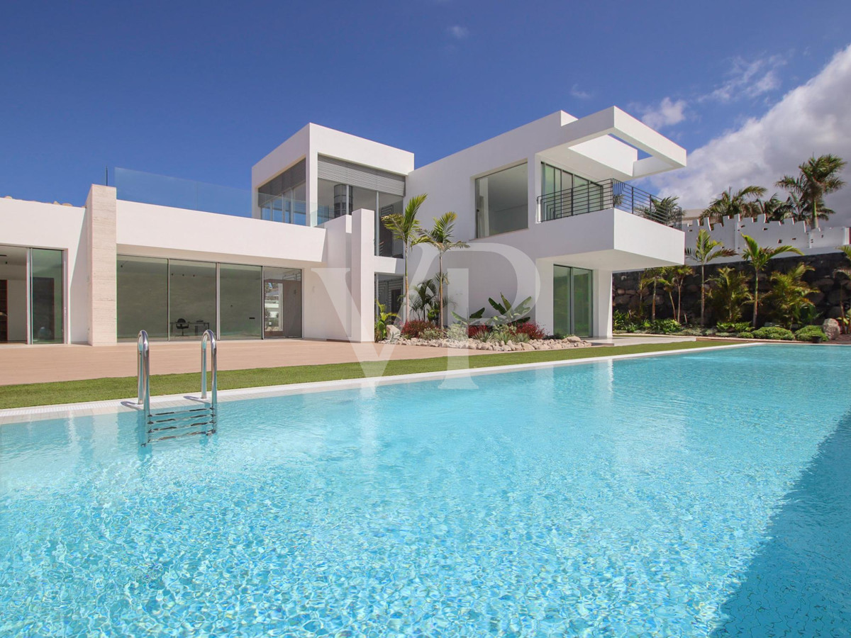 Spektakuläre Villa mit viel natürlichem Licht in Golf Costa Adeje