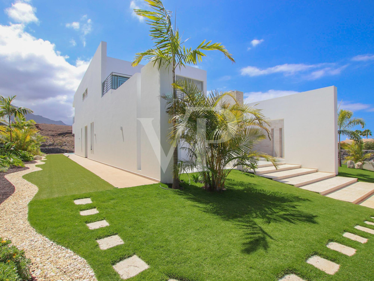 Spektakuläre Villa mit viel natürlichem Licht in Golf Costa Adeje