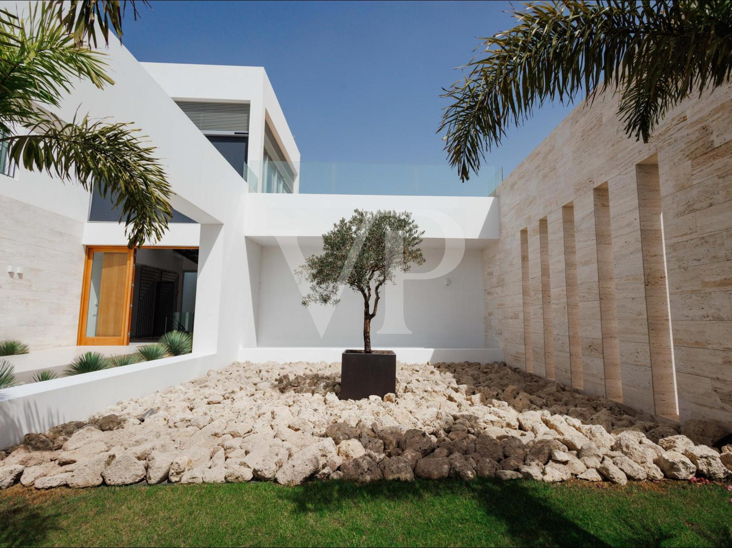 Spektakuläre Villa mit viel natürlichem Licht in Golf Costa Adeje