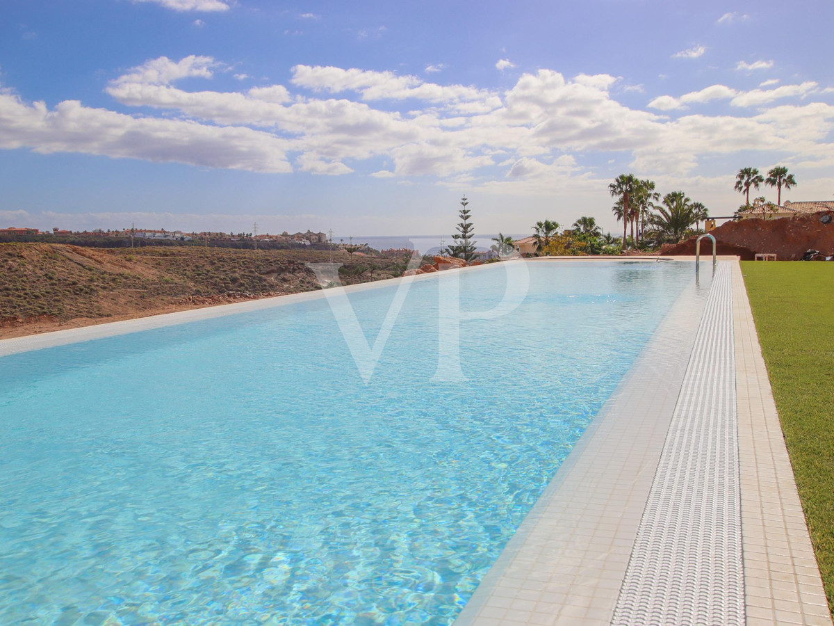 Spektakuläre Villa mit viel natürlichem Licht in Golf Costa Adeje