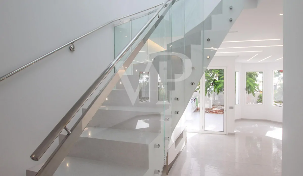 Fantastisches Reihenhaus in in erster Meereslinie am Playa Fañabe