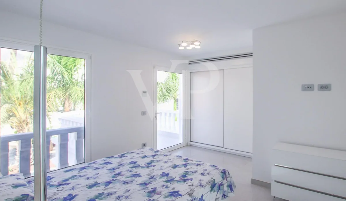 Fantastisches Reihenhaus in in erster Meereslinie am Playa Fañabe