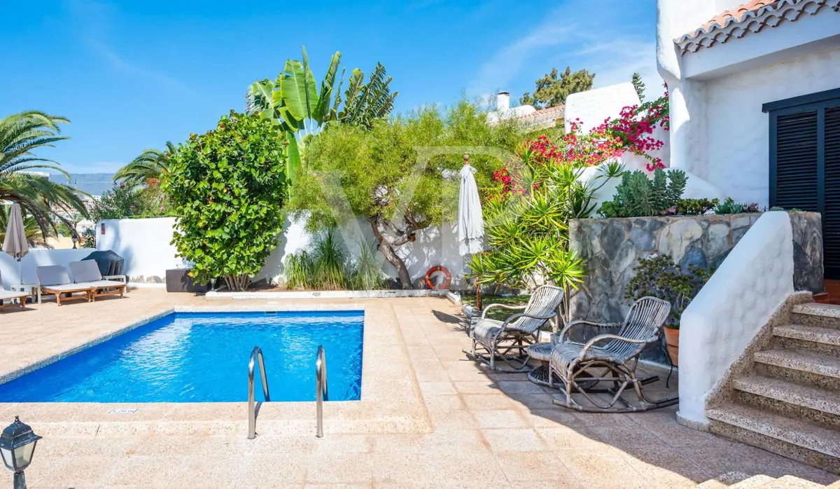 Zwei rundum perfekte Doppelhaushälften mit Meerblick in Playa de las Américas