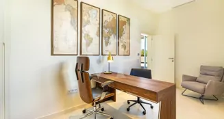 von_poll_real_estate_property_ES223184024_image_81