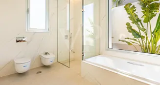 von_poll_real_estate_property_ES223184024_image_100