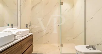 von_poll_real_estate_property_ES223184024_image_35