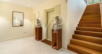 von_poll_real_estate_property_ES223184024_image_44